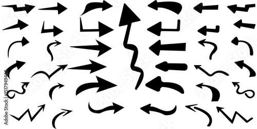 黒色の手描き矢印アイコンセット・線画　モノクロ素材