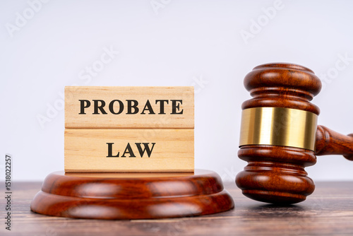 фотографія judge's palette and wooden block with probate law written on wooden table, con