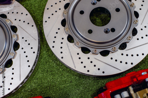 Drill lines on the brake disc and drill holes in the brake disc.Drilling holes to cool the brake discs.Two-piece brake disc the disc is made steel and hub is made of aluminium.
