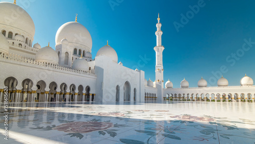 Obraz na plátně Sheikh Zayed Grand Mosque timelapse hyperlapse in Abu Dhabi, the capital city of