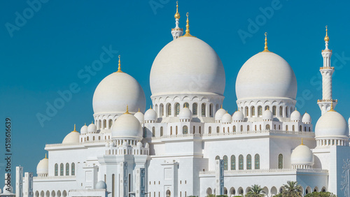 Obraz na plátně Sheikh Zayed Grand Mosque timelapse in Abu Dhabi, the capital city of United Ara