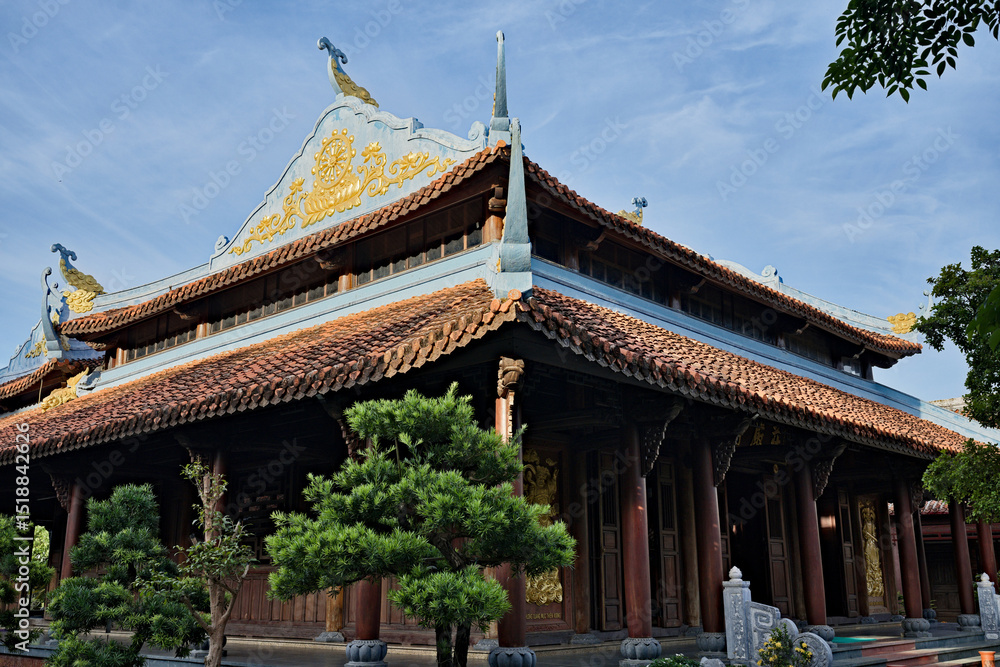 Fototapeta premium Traditional temple and bonsai art