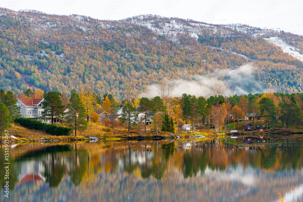 Fototapeta premium Saetervatnet Lake in Setermoen - Norway