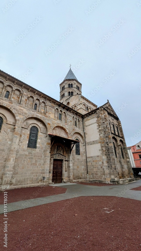 Fototapeta premium CLERMONT-FERRAND (Puy-de-Dôme)