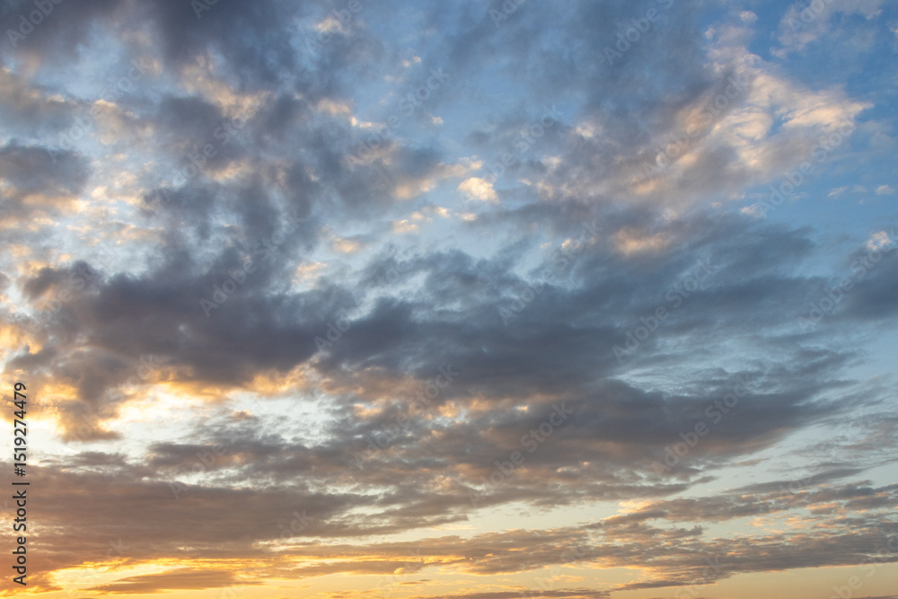 Obraz premium Sunset sky and evening glow