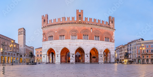 Piacenza - The square Piazza Cavalli at dusk