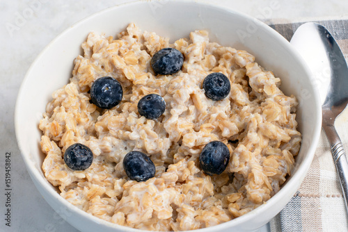 oatmeal  with blue berries