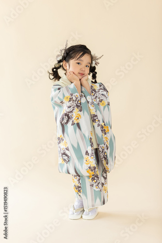 着物姿のかわいい女の子