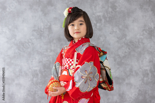 七五三7歳の着物のかわいい女の子