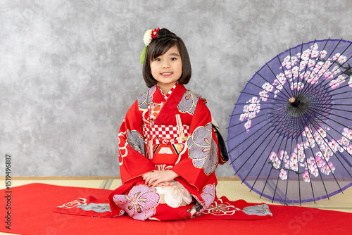 七五三7歳の着物のかわいい女の子