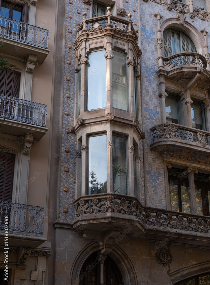 Fototapeta premium Interesting Art Nouveau Architecture Buildings facade in Barcelona, Spain. (Arquitectura modernista). These fancy buildings date for the most from the early XXth century.