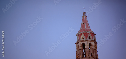 Iglesia en Aguascalientes al atardecer