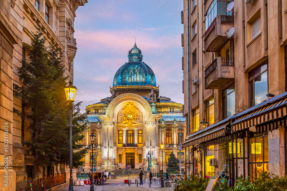 Obraz premium National Museum in old town Bucharest, cityscape of Romania