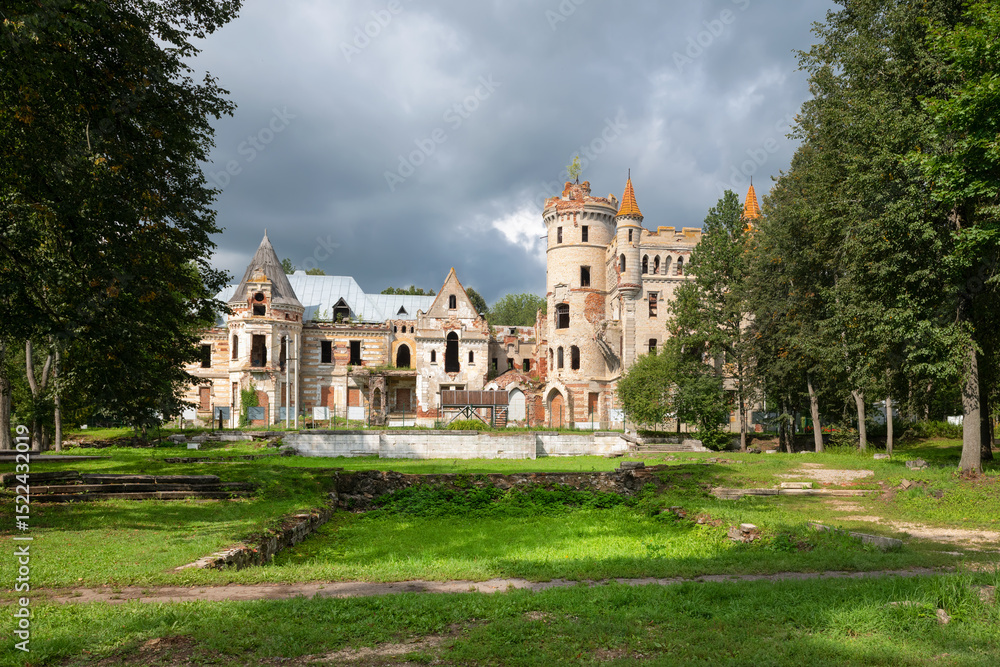 The ruins of an abandoned castle in the estate of Vladimir Khrapovitsky. Muromtsevo. architectural monument of the 19th century Neo-Gothic. Vladimir region, Russia The ruins of an abandoned castle in the estate of Vladimir Khrapovitsky. Muromtsevo. architectural monument of the 19th century Neo-Gothic. Vladimir region, Russia