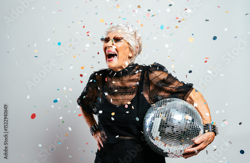 Εκτύπωση καμβά Funny grandmother with fashionable clothes