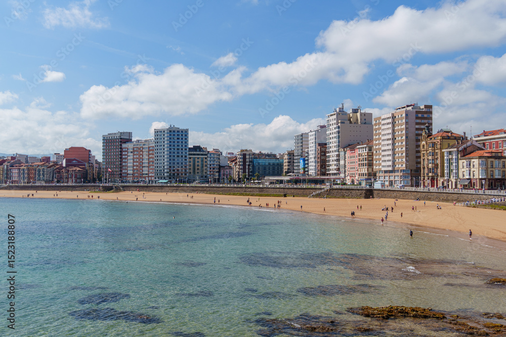 Naklejka premium Gijon in Spanien