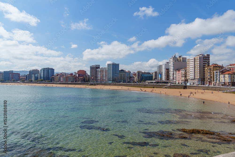 Naklejka premium Gijon in Spanien
