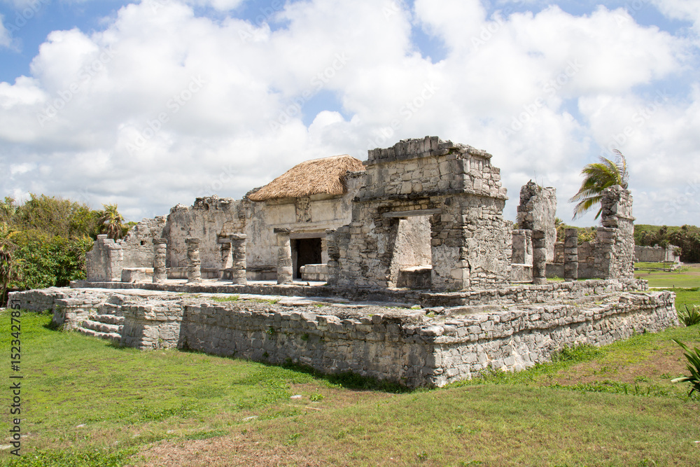 Naklejka premium Archaeological site of Tulum Yucatan Mexico
