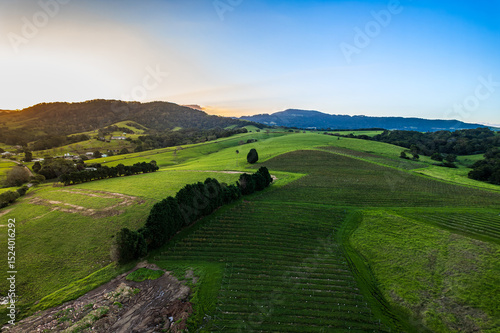 Gerringong  is a town located about ten minutes drive south of Kiama, and about twenty minutes north of Nowra in the Illawarra region of New South Wales