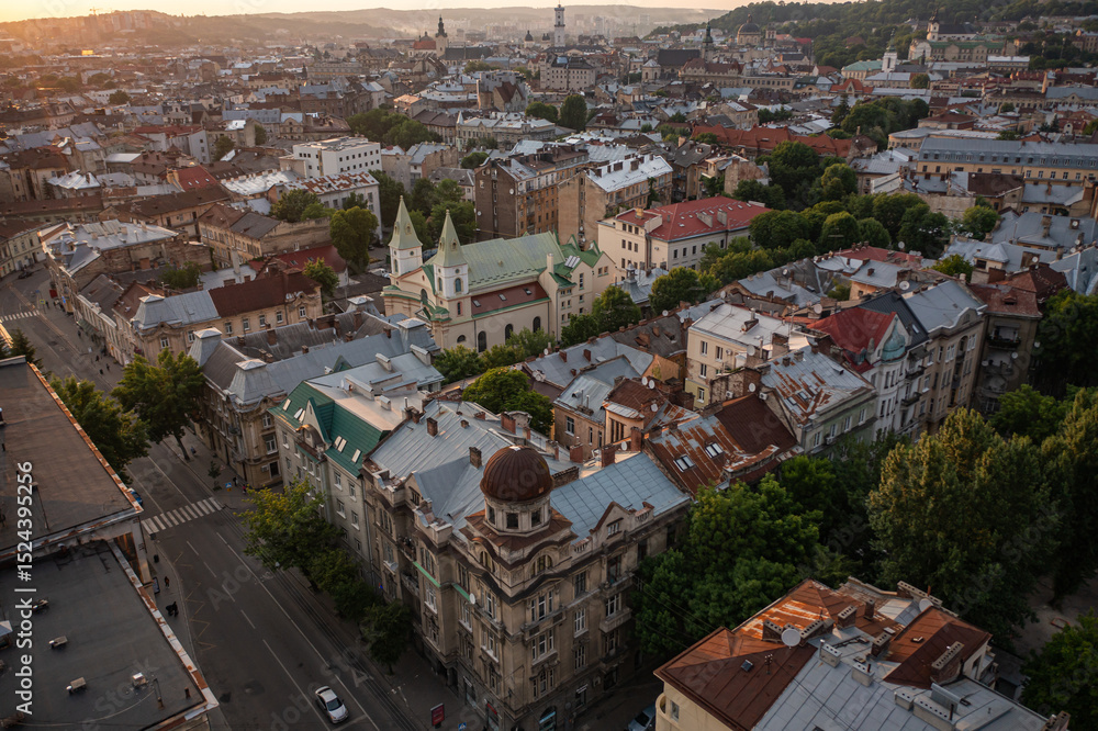 Fototapeta premium Panoramic Sunset View of Lviv Cityscape, Ukraine