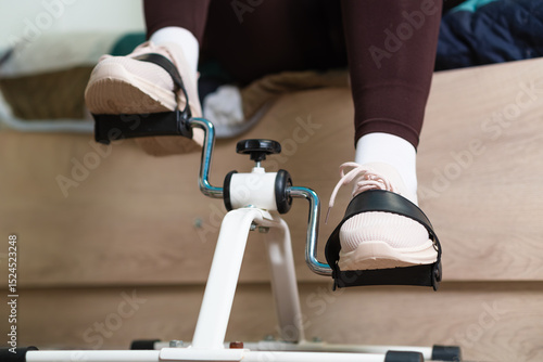A Quiet Morning Exercise Routine With a Portable Pedal Exerciser