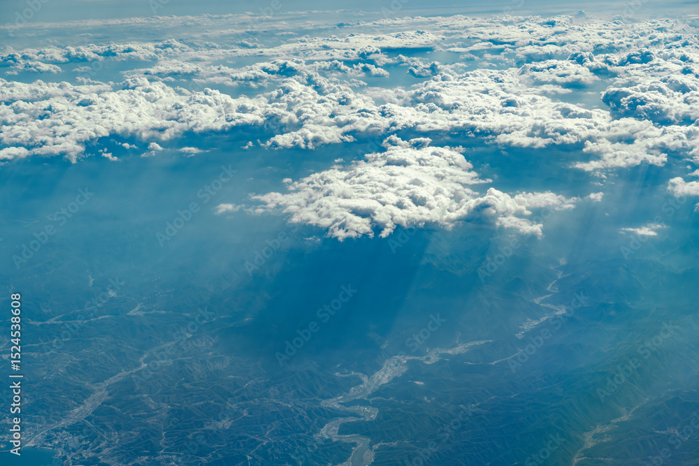 Fototapeta premium aerial view of sunlight from cloud