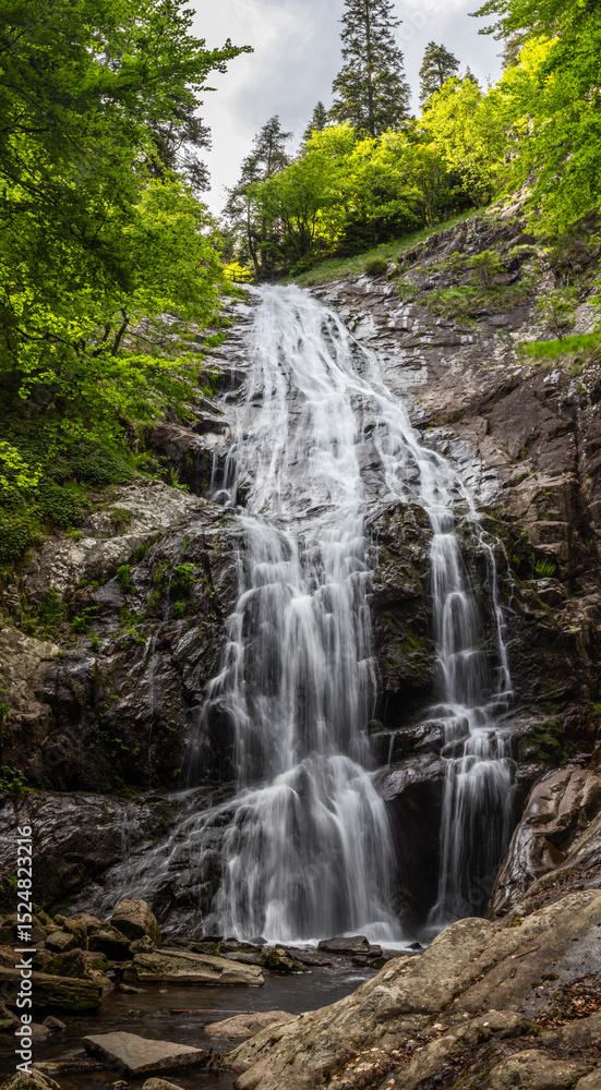 Obraz premium Beautiful waterfall from the Canyon of the waterfalls eco path in Smolyan, Bulgaria