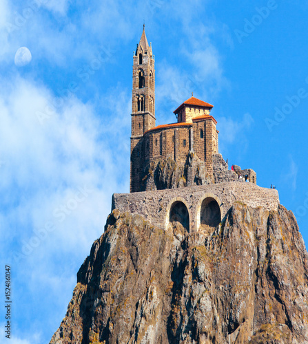Rocher Saint-Michel d’Aiguilhe, le Puy-en-Velay, France 