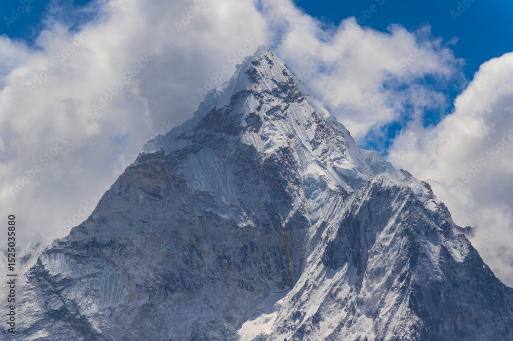 Obraz premium Ama Dablan en Nepal