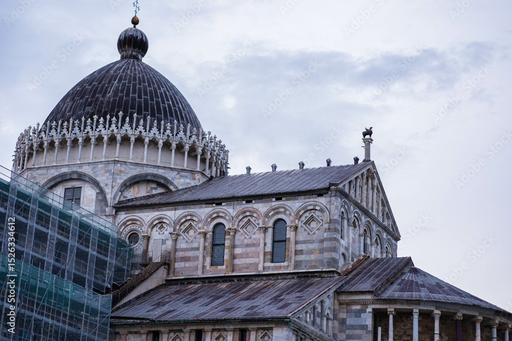 Fototapeta premium Pisa center, architectural monument close-up. Pisa Cathedral building near the Leaning Tower