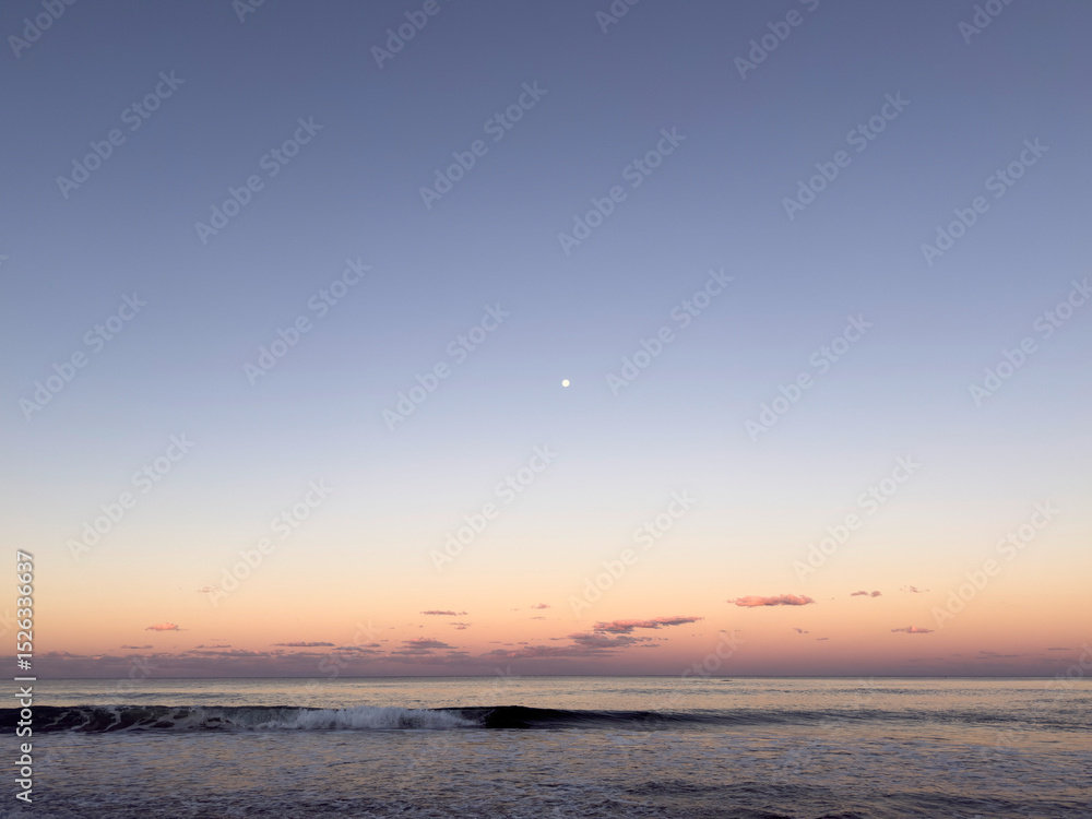 Fototapeta premium Winter's dusk, Stumers Creek, Coolum, Sunshine Coast, Queensland, Australia