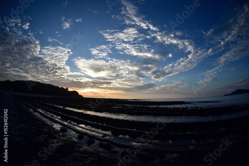 青島海岸の朝焼け