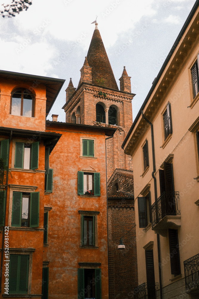 Obraz premium June 2025, a small side street in Verona, Italy with incredible colors
