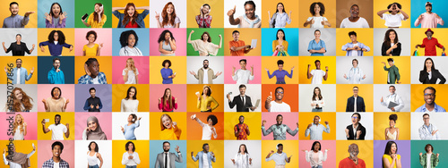 Tableau sur toile A vibrant collection showcases a multitude of faces from different backgrounds, each person exuding joy and positivity against a bright, colorful backdrop