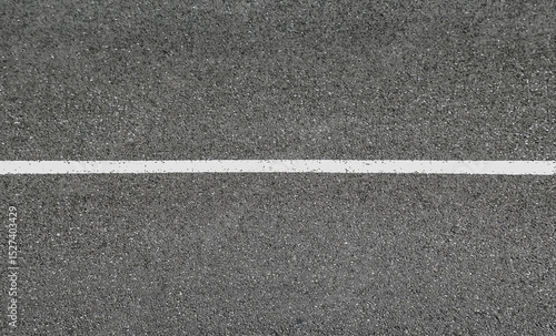 Wallpaper Mural Ligne blanche sur asphalte  Torontodigital.ca