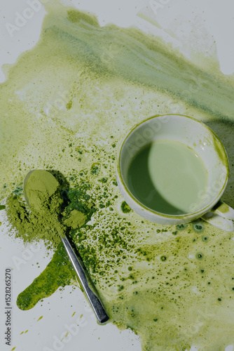 Matcha Latte Art Mess