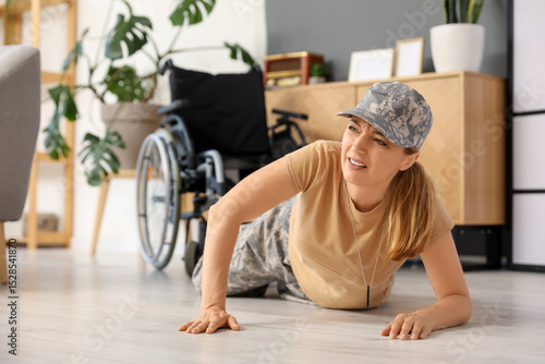 Female soldier with PTSD ly...