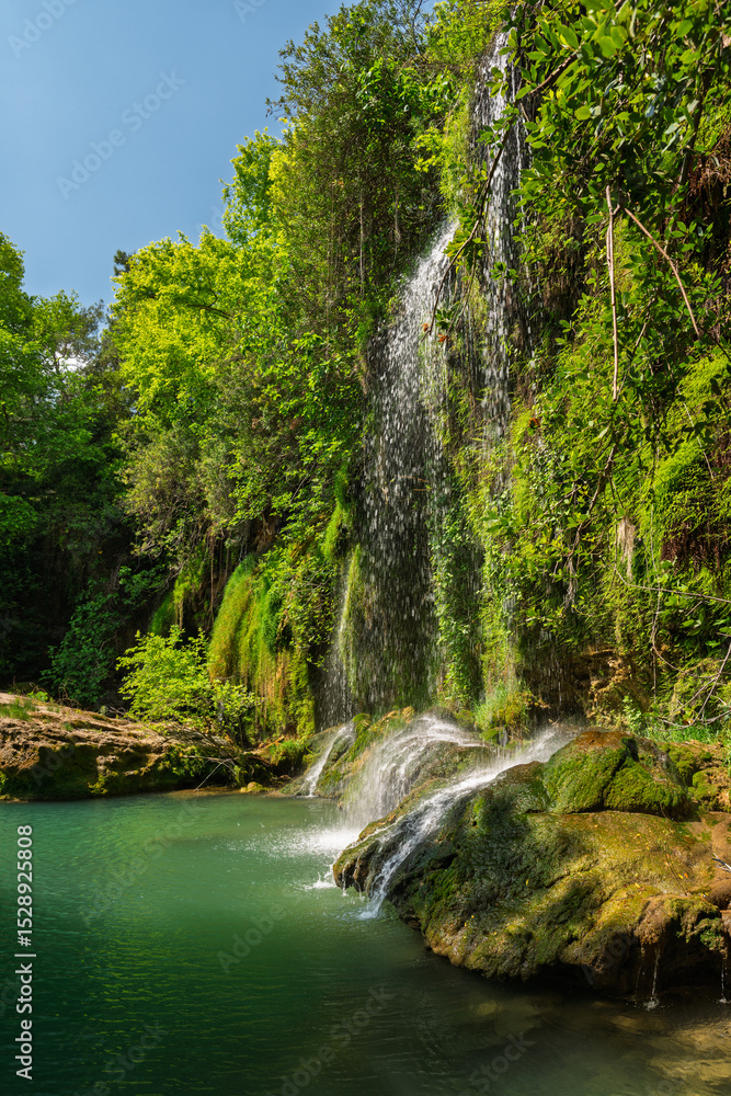 Naklejka premium Kursunlu Waterfall in Kursunlu Waterfall National Park in Antalya