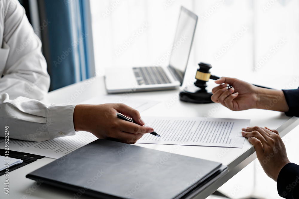 Εκτύπωση καμβά serious courtroom lawyer preparing litigation documents for business client befo