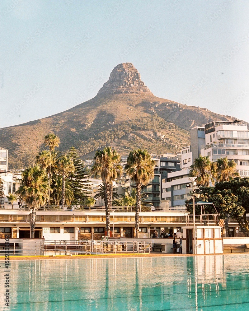 Fototapeta premium Lion’s Head mountain in Cape Town, South Africa. Captured at different times of day, from sunrise to sunset. Ideal for travel content, editorial features, nature storytelling.