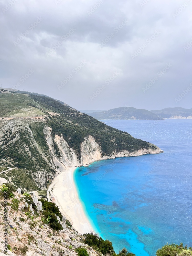 Obraz premium view of the coast of the mediterranean sea