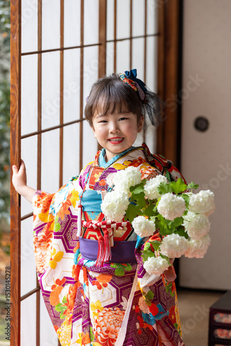 七五三7歳の着物のかわいい女の子