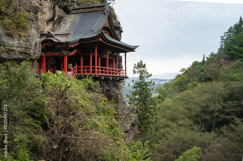 布引観音釈尊寺。「牛に引かれて善光寺参り」伝説発祥の地。長野県小諸市大久保