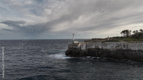 Wallpaper Mural Mirador y faro de Portopetro en Mallorca, Islas Baleares, España Torontodigital.ca