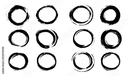Japanese round brushstrokes, Asian enso circles, Chinese black zen calligraphy elements, abstract Buddhist border collection, grungy punk artistic hand drawing, vector illustration.