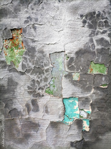old cracked wall