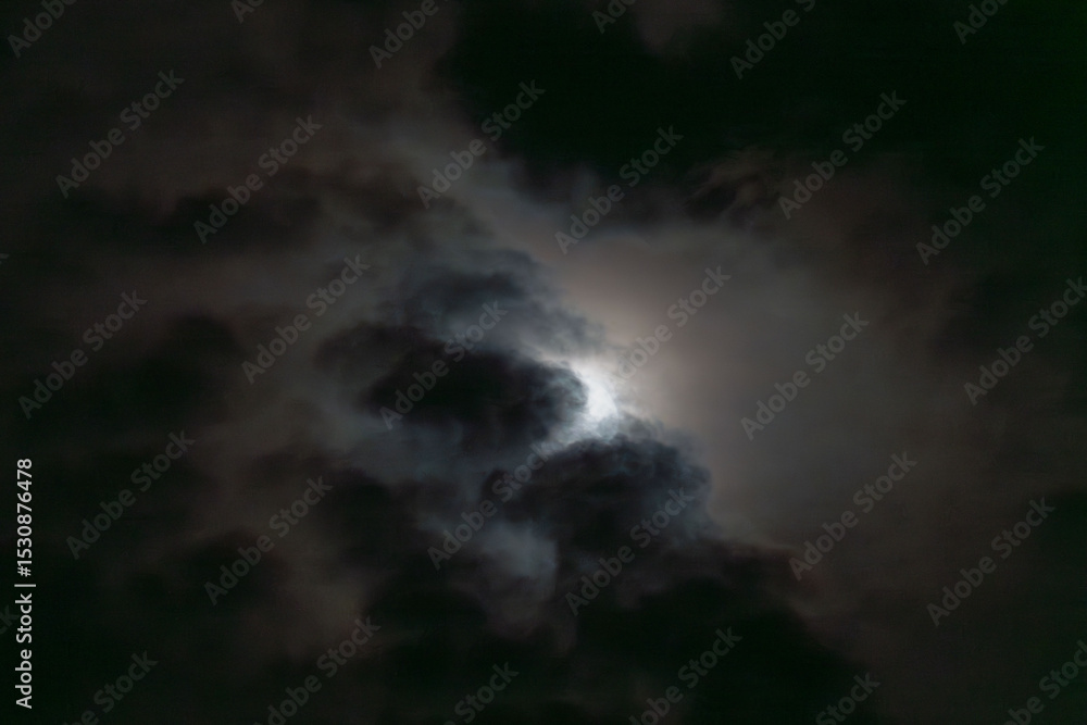 Fototapeta premium 朧月の夜空02