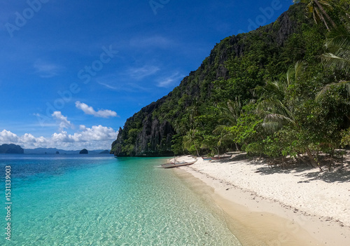 Plage a Palawan aux Philippines
