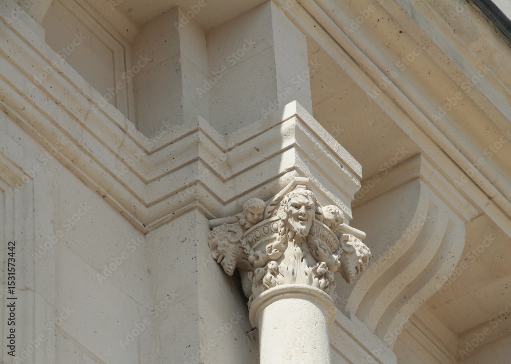 Naklejka premium sculpture restaurée