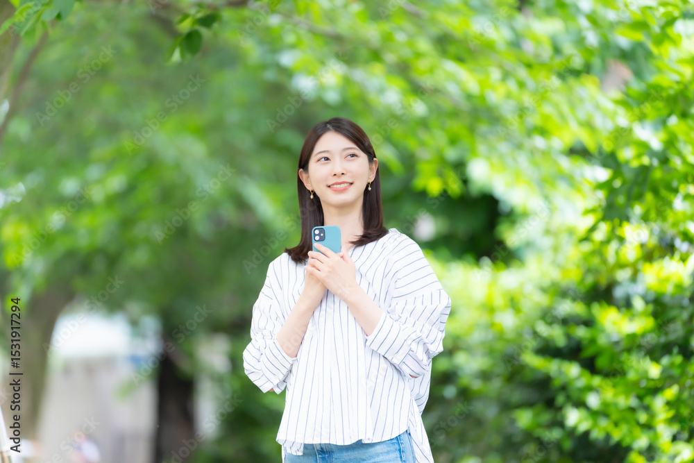 女性 スマートフォン スマホ 女性 スマートフォン スマホ
